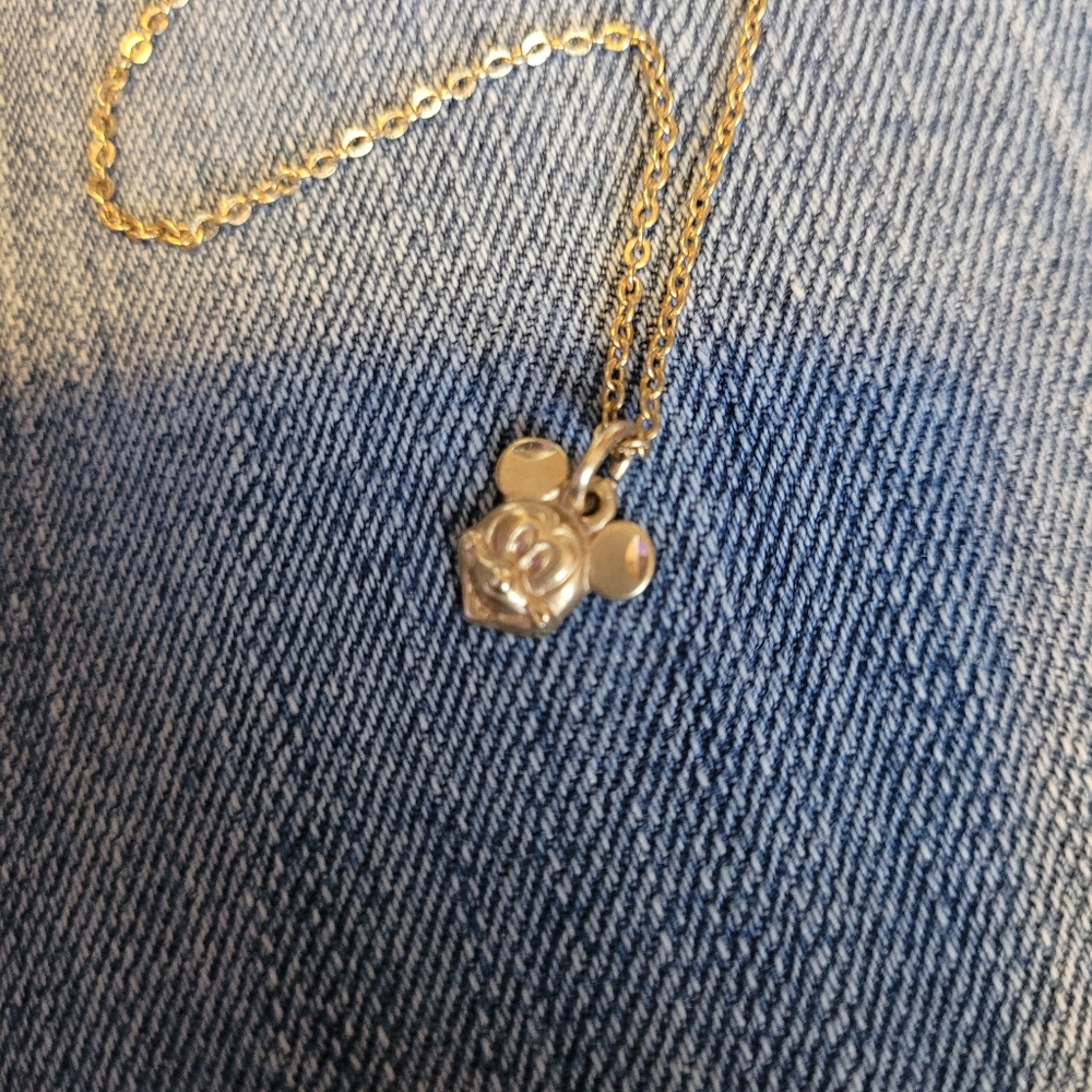 Gold mickey pendent and chain
